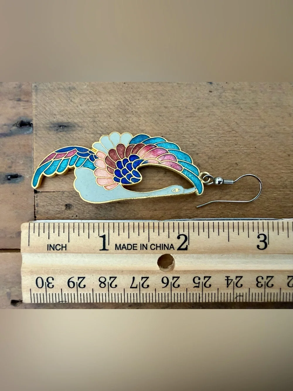 VINTAGE CLOISONNÉ ENAMEL SWAN EARRINGS GOLD TONE BLUE PINK WINGS DANGLE HOOK